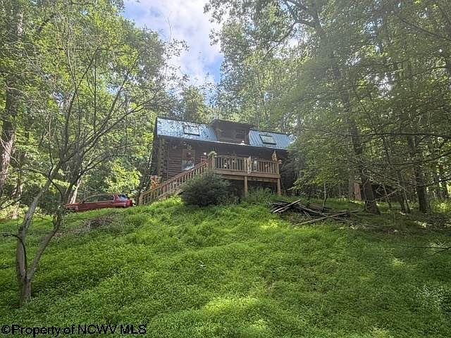 1st image of 148 Hillcrest Dr