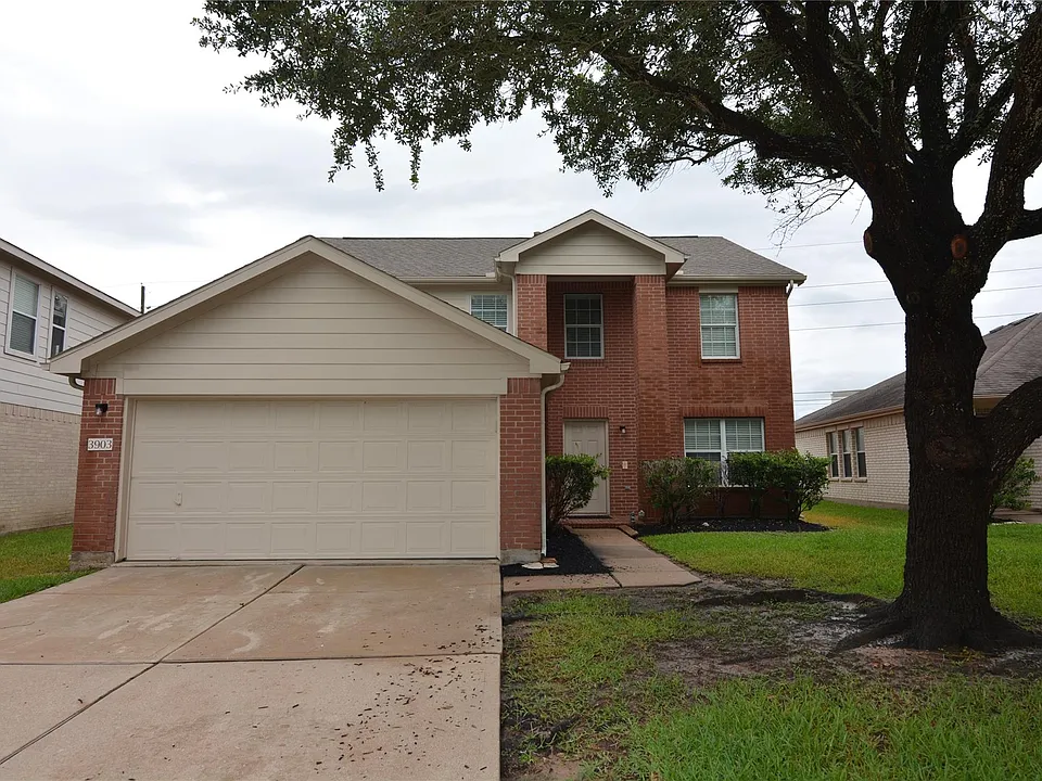 3903 Brighton Springs Ln