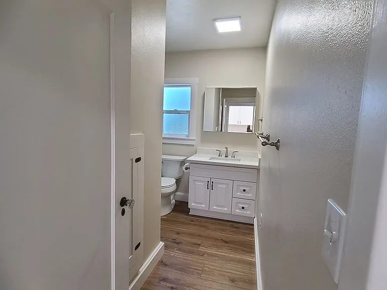 114 Taylor St — Photo 19