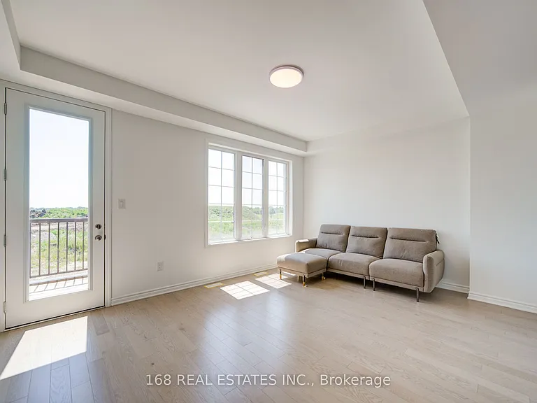 44 Azure Dr — Photo 25
