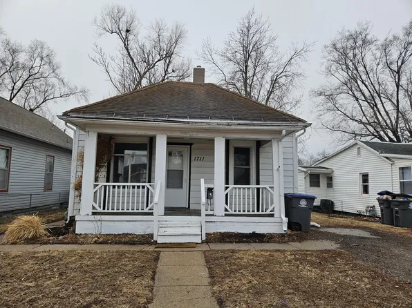 1711 7th Ave, Council Bluffs, IA 51501