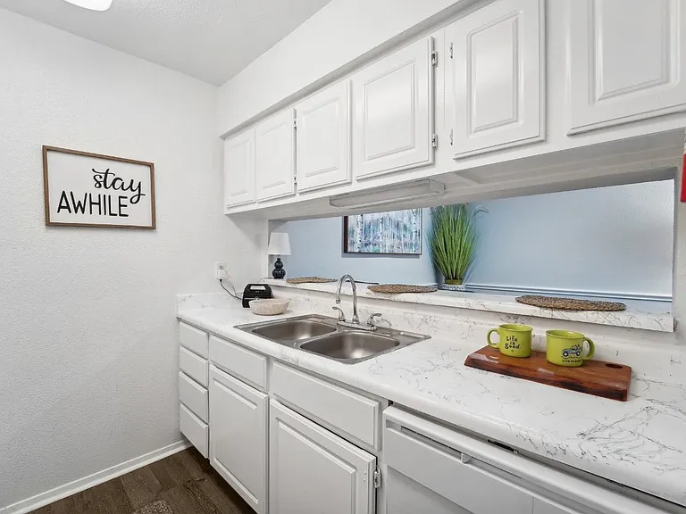 The Element Apartments — Photo 6