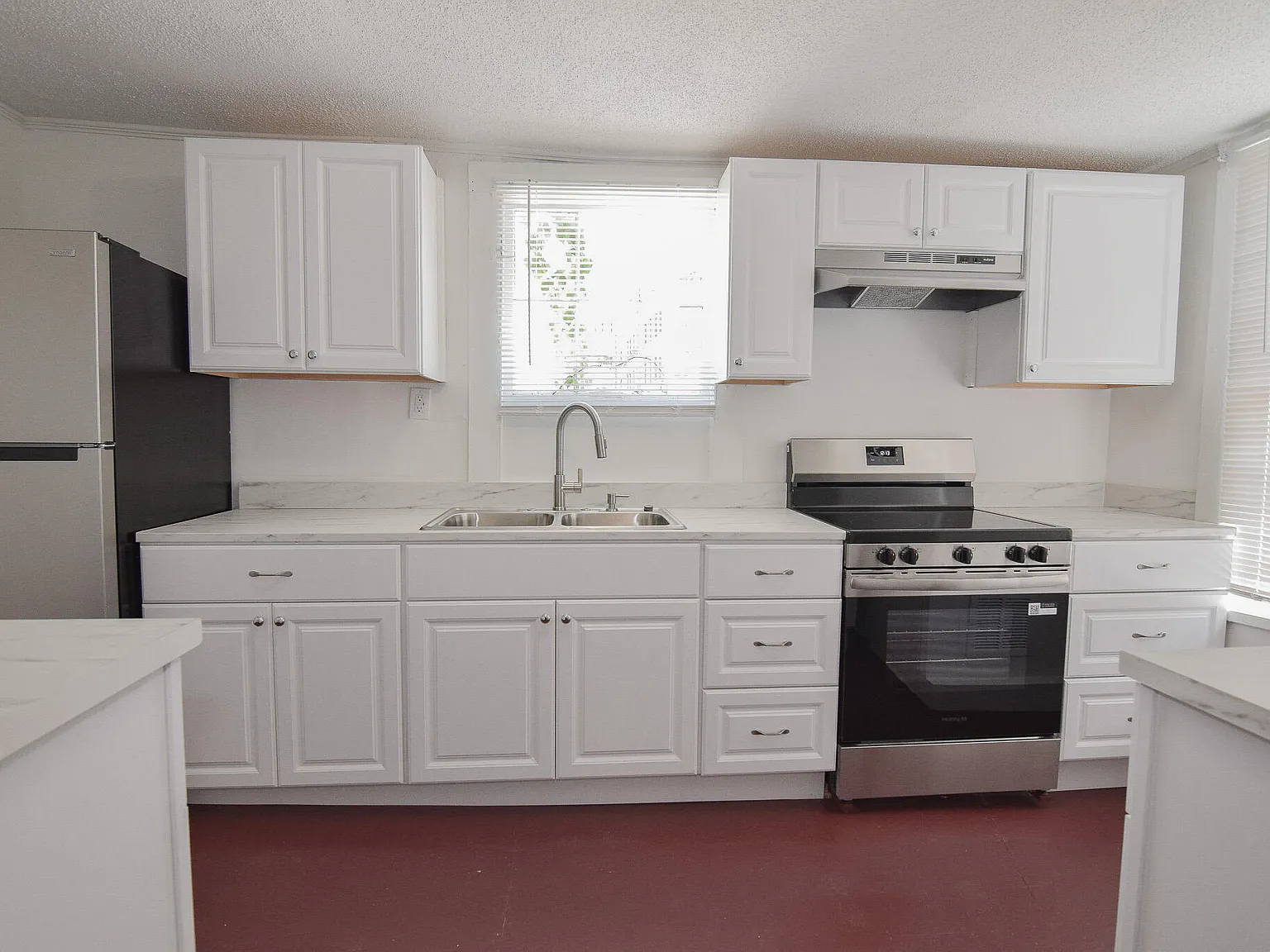 1 bed, 1.0 bath, 825 sqft, $1,895 — Photo 3