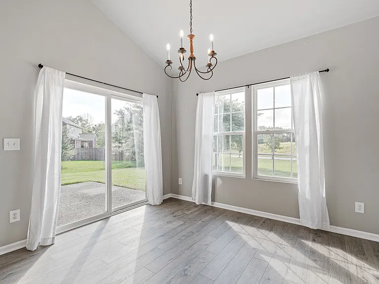 1006 Solomon Ln — Photo 19
