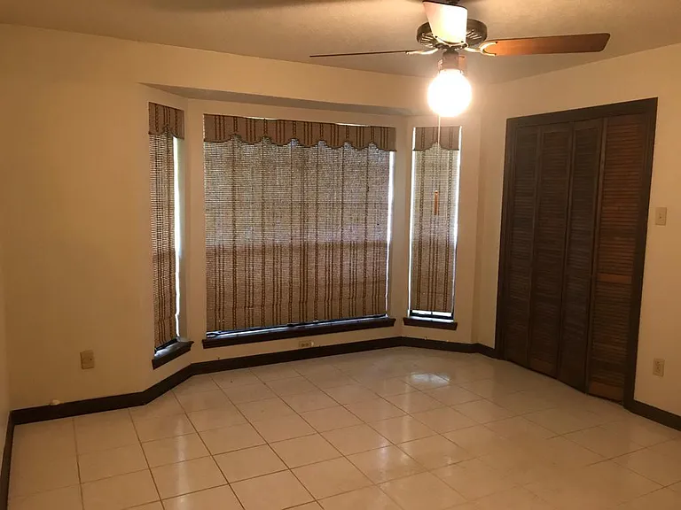 4375 Willow Bend Dr — Photo 22