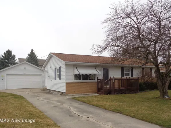 1311 Savoy Ln, Saginaw, MI 48604