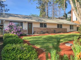 1999 Linnell Ave, Roseburg, OR 97471