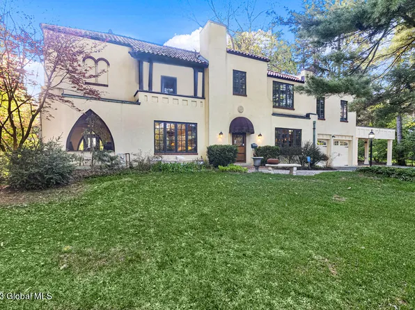 302 Loudon Road, Loudonville, NY 12211