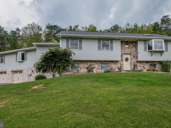 1507 Nices Hollow Rd, Jersey Shore, PA 17740