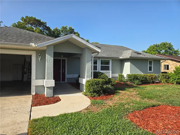 8288 W Barry Ct — Photo 1