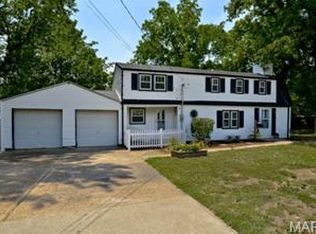 6106 Fee Fee Rd, Hazelwood, MO 63042