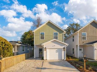 1995 Hugo Ave, North Charleston, SC 29405