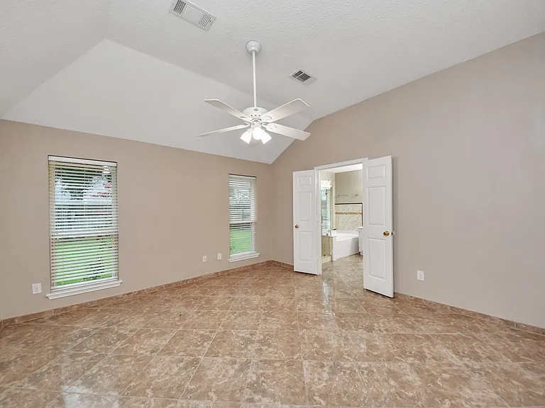 3003 Silver Spur Dr — Photo 22