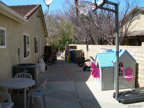 4th image of 25580 Alicante Dr