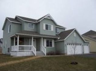 1206 Hillside Rd, Sauk Rapids, MN 56379