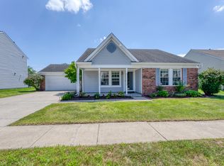 11229 Spring Blossom Ln, Fishers, IN 46038