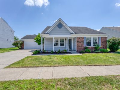 11229 Spring Blossom Ln, Fishers, IN, 46038