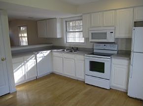 4th image of 815 E Sherwood Hills Dr