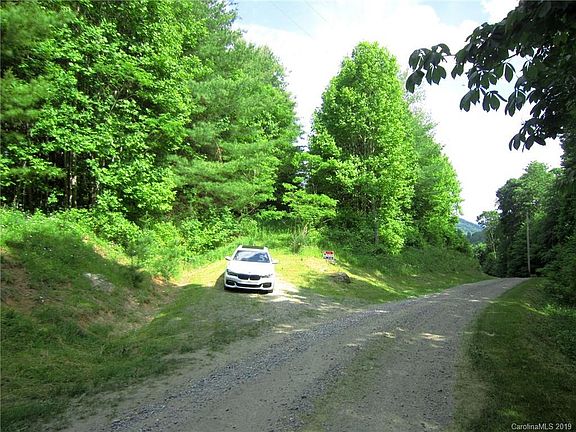 3rd image of 596 Black Bear Dr