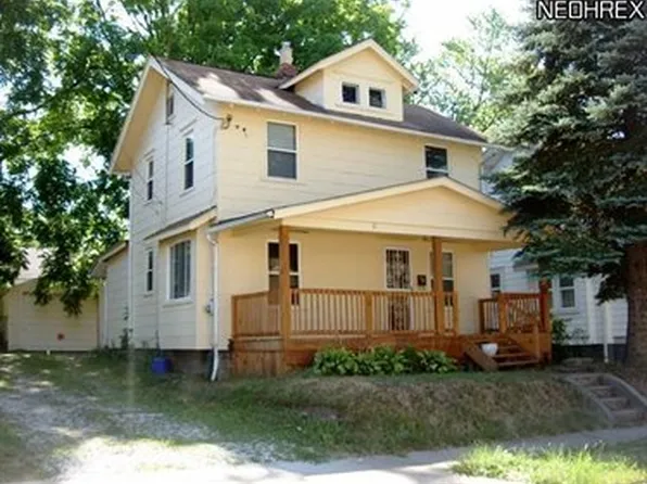 1163 Big Falls Ave, Akron, OH 44310