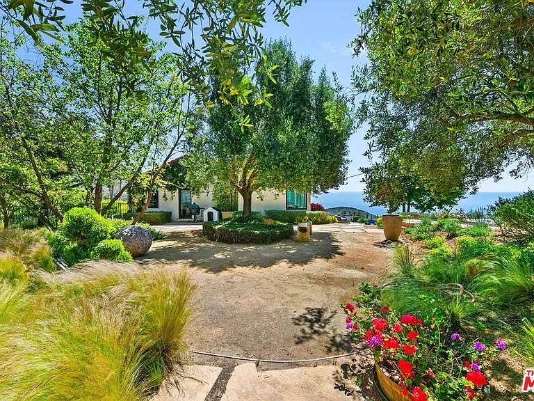 27450 Calicut Rd — Photo 56