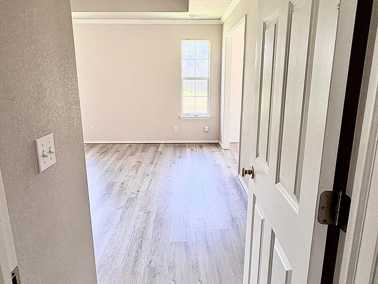 928 W Quincy St — Photo 11