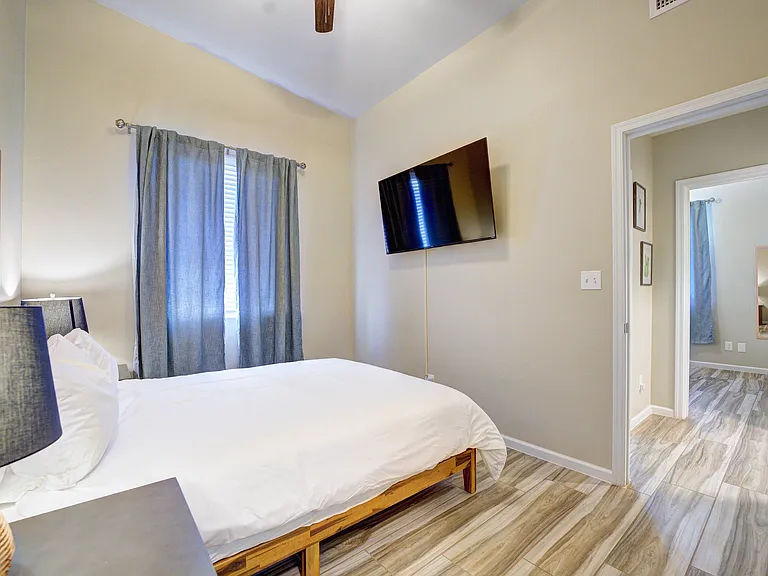 5025 E Lee St #2 — Photo 19