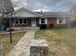 2914 Olive Ave NW, Roanoke, VA 24017