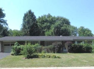 1507 Boone Dr, Saint Charles, MO 63303