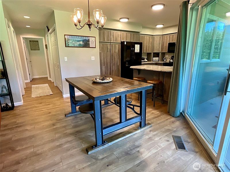 5th image of 20795 Kahler Drive #E7