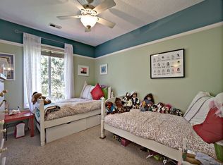 17350 SW 106th Ct, Tualatin, OR 97062