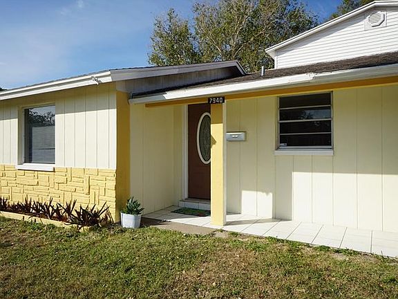 2nd image of 7940 Woodgrove Cir