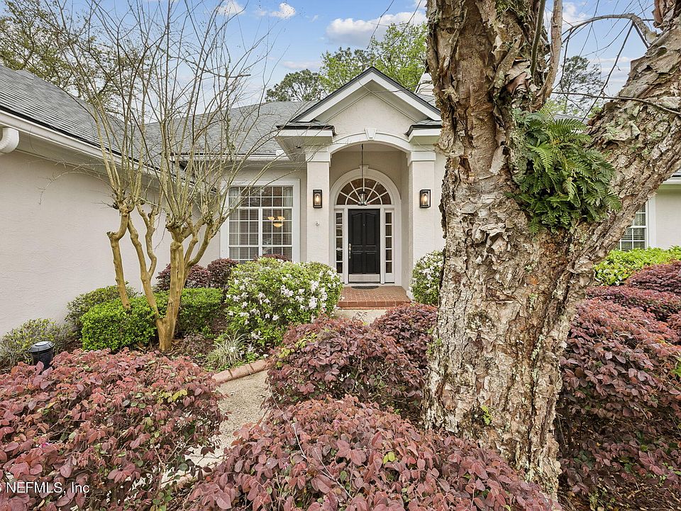 1st image of 616 THORNWOOD Lane