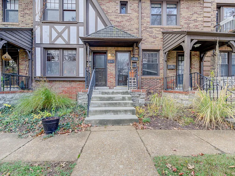 (242) 7156-58 Tulane Ave — Photo 1