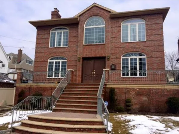 270 Beach 137th Street image 1 of 1