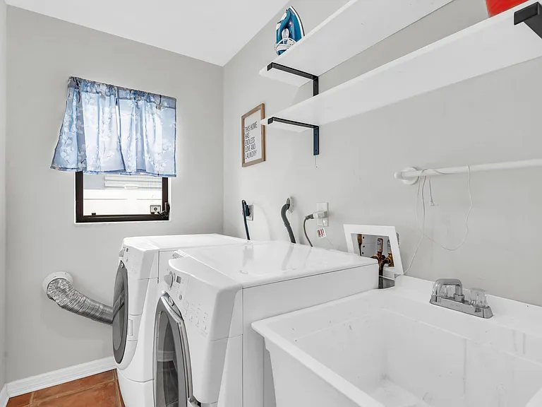 Washer/Dryer