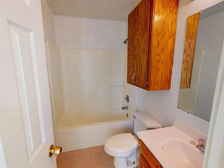 1112 Pinder Ln — Photo 13
