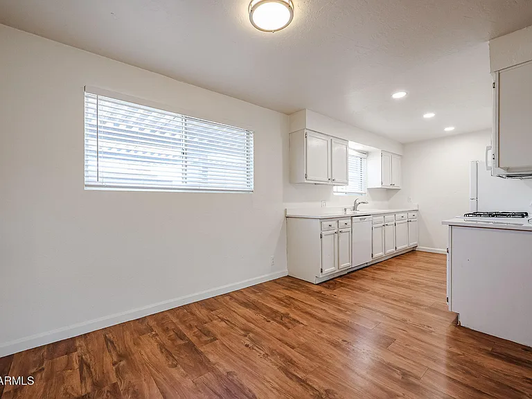 1111 E Turney Ave #27 — Photo 14