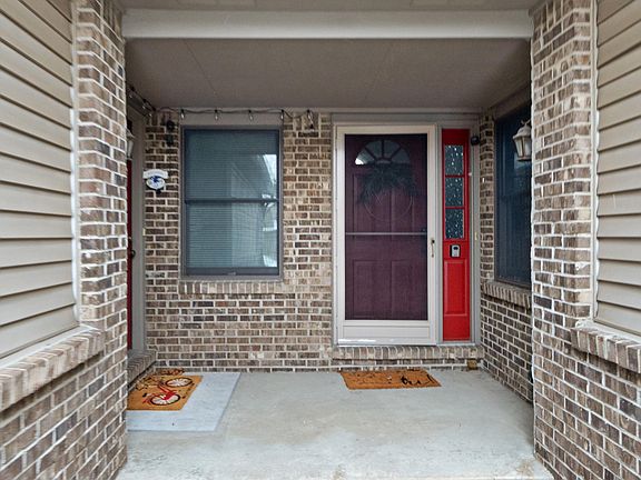4th image of 45161 Horseshoe Cir