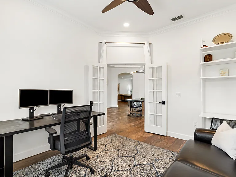 12649 Oak Hollow Ct — Photo 45