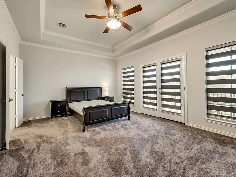 2480 Cathedral Dr — Photo 15