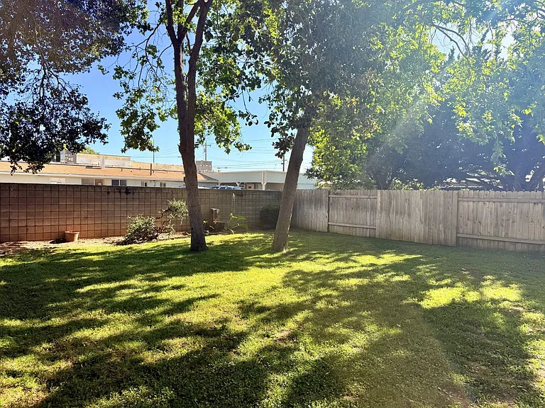 3618 Manzana St — Photo 18