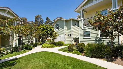 Via Ventura Apartments Photo 1
