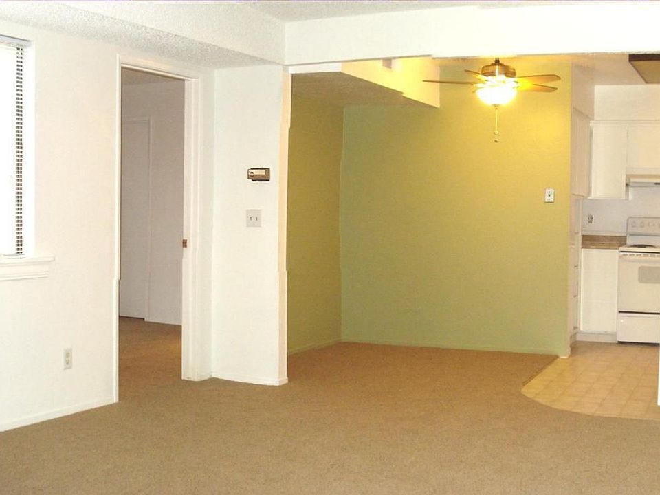 1st image of 13067 Lincoln Way APT E