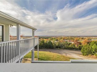 2790 N Golden Eagle Dr, Fayetteville, AR 72703