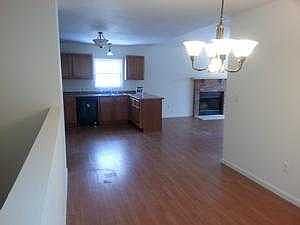 Kitchen dining