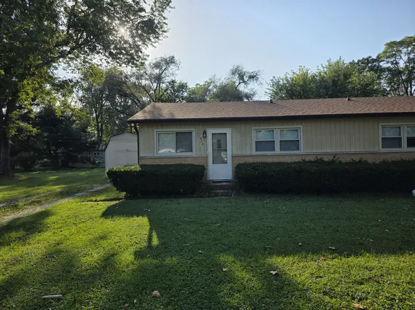 924 Old Valley Dr, Greenwood, IN 46143