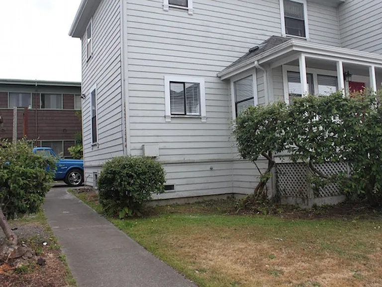 1303 I St — Photo 13