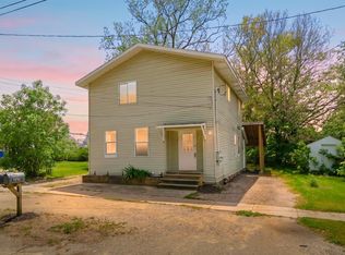 105 N George St, Decatur, MI 49045