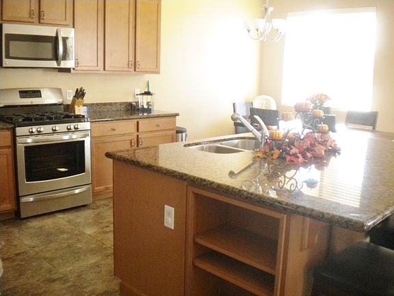 5th image of 6417 E Newgate St